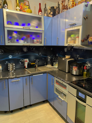 Продам трехкомнатную (3-комн.) квартиру, Георгия Седова ул, 24, Мурманск г