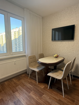 Продам трехкомнатную (3-комн.) квартиру, Белышева ул, 5/6А, Санкт-Петербург г