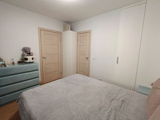 Продам двухкомнатную (2-комн.) квартиру, Невзоровой ул, 9, Санкт-Петербург г