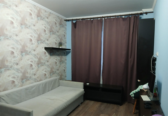 Продам однокомнатную (1-комн.) квартиру, Оборонная ул, 37к1, Мурино п