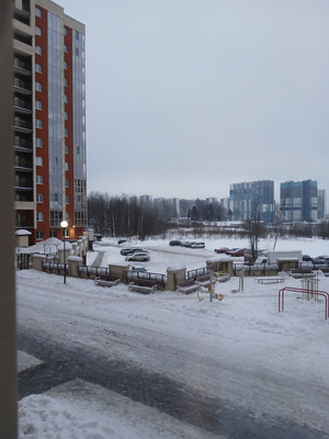 Продам однокомнатную (1-комн.) квартиру, Оборонная ул, 37к1, Мурино п