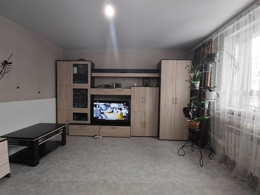 Продам трехкомнатную (3-комн.) квартиру, Анны Коньковой ул, 14, Ханты-Мансийск г