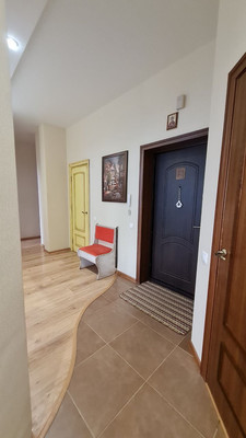 Продам трехкомнатную (3-комн.) квартиру, Ямская ул, 10, Ханты-Мансийск г