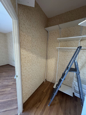 Продам двухкомнатную (2-комн.) квартиру, Михневская ул, 8, Москва г