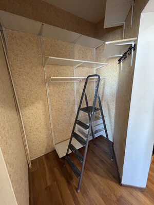 Продам двухкомнатную (2-комн.) квартиру, Михневская ул, 8, Москва г