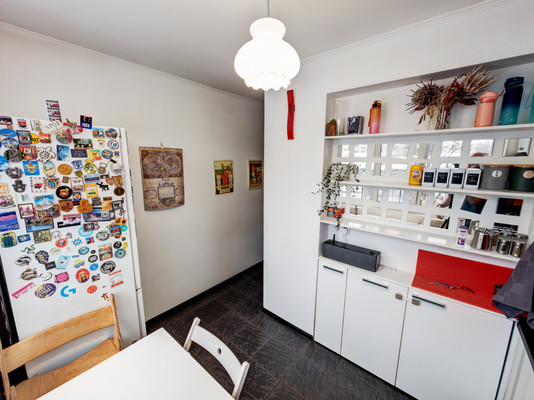 Продам трехкомнатную (3-комн.) квартиру, Альпийский пер, 20А, Санкт-Петербург г