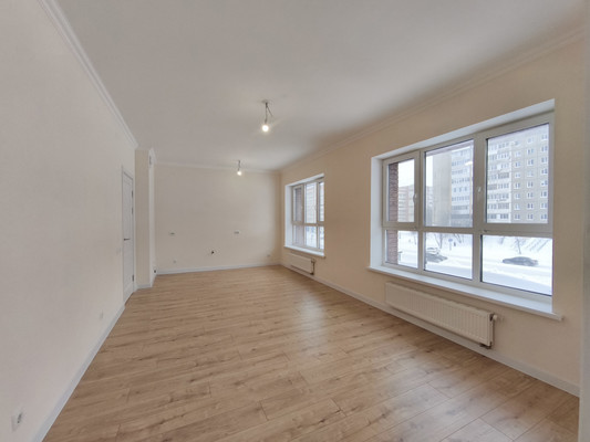 Продам трехкомнатную (3-комн.) квартиру, Парковый пр-кт, 56, Пермь г