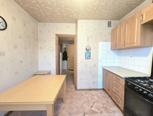 Продам двухкомнатную (2-комн.) квартиру, Подольская ул, 2, Северово д