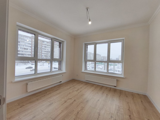 Продам трехкомнатную (3-комн.) квартиру, Парковый пр-кт, 56, Пермь г