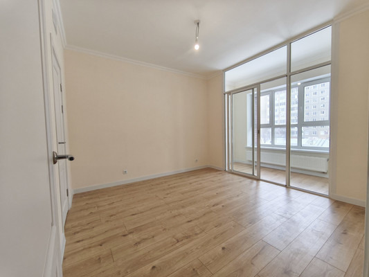 Продам трехкомнатную (3-комн.) квартиру, Парковый пр-кт, 56, Пермь г