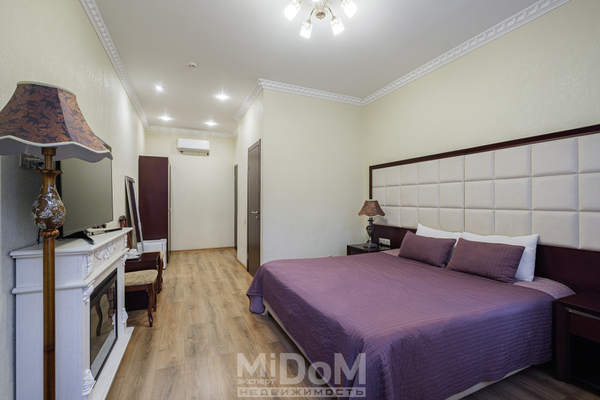 Продам многокомнатную квартиру, Садовая ул, 59, Санкт-Петербург г