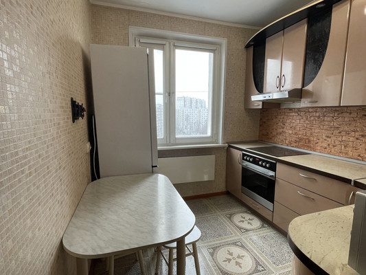 Продам двухкомнатную (2-комн.) квартиру, Костромская ул, 10, Москва г