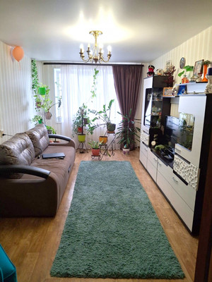 Продам двухкомнатную (2-комн.) квартиру, Молодежный проезд, 4, Мурманск г