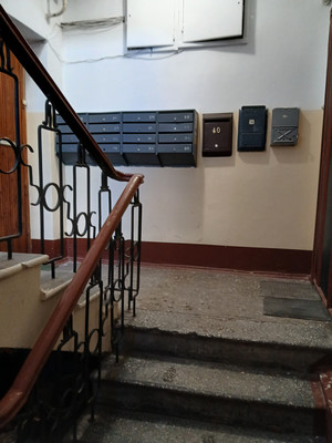 Продам трехкомнатную (3-комн.) квартиру, 20-я В.О. линия, 3В, Санкт-Петербург г