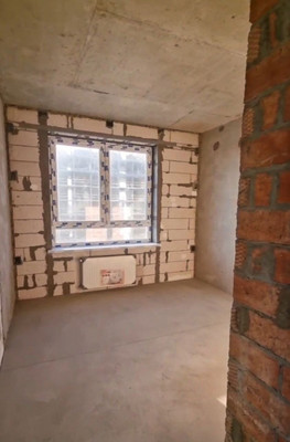 Продам двухкомнатную (2-комн.) квартиру, Конгрессная ул, 41к1, Краснодар г