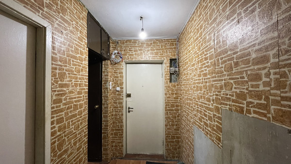 Продам 2-комн. в 3-комн. квартире, Культуры пр-кт, 29ак7, Санкт-Петербург г