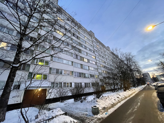 Продам комнату в 3-комн. квартире, Культуры пр-кт, 29Ак7, Санкт-Петербург г