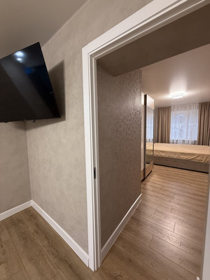 Продам двухкомнатную (2-комн.) квартиру, Б. Хмельницкого ул, 4, Туапсе г