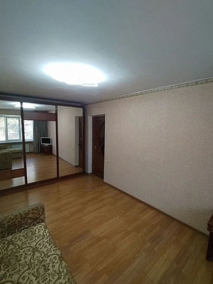 Продам однокомнатную (1-комн.) квартиру, Войкова ул, 24, Туапсе г