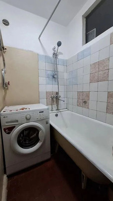 Продам однокомнатную (1-комн.) квартиру, Войкова ул, 24, Туапсе г