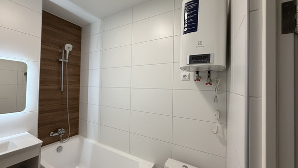 Продам двухкомнатную (2-комн.) квартиру, Гарнизонный пер, 1А, Ростов-на-Дону г