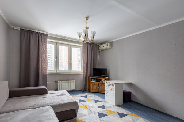 Продам однокомнатную (1-комн.) квартиру, Оршанская ул, 9, Москва г