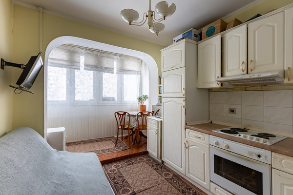 Продам однокомнатную (1-комн.) квартиру, Оршанская ул, 9, Москва г