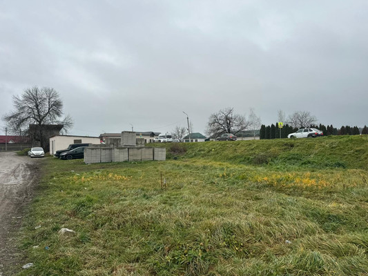 Продам землю для коммерческого использования 3 соток, ИЖС, Октябрьская ул, 70, Урвань с