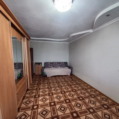 Продам однокомнатную (1-комн.) квартиру, Волгоградская ул, 36, Новороссийск г