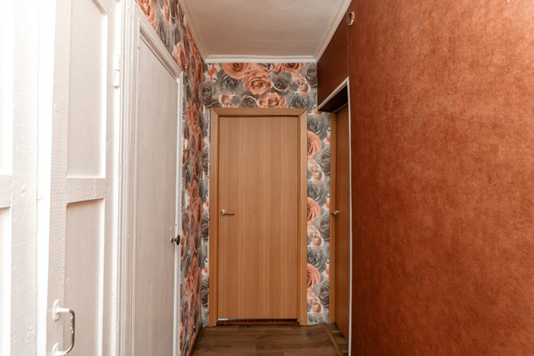 Продам двухкомнатную (2-комн.) квартиру, Мира ул, 127кА, Ханты-Мансийск г