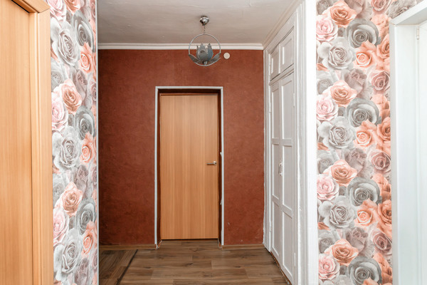 Продам двухкомнатную (2-комн.) квартиру, Мира ул, 127кА, Ханты-Мансийск г