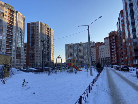 Продам двухкомнатную (2-комн.) квартиру, Шоссе в Лаврики ул, 76, Мурино п