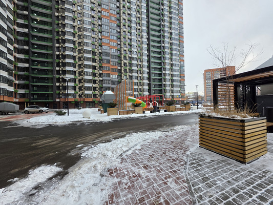 Продам трехкомнатную (3-комн.) квартиру, Нансена ул, 109/2, Ростов-на-Дону г