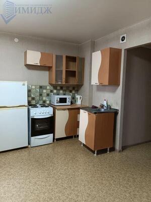 Сдам однокомнатную (1-комн.) квартиру, Калинина ул, 175А, Красноярск г