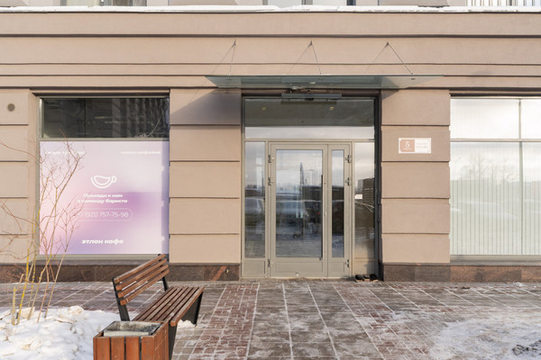 Продам однокомнатную (1-комн.) квартиру, Октябрьская наб, 40, Санкт-Петербург г