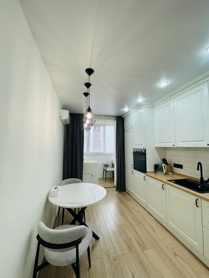 Продам однокомнатную (1-комн.) квартиру, Гаражная ул, 107, Краснодар г