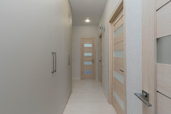 Продам двухкомнатную (2-комн.) квартиру, Балаклавская ул, 73, Симферополь г