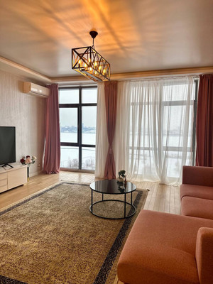 Сдам двухкомнатную (2-комн.) квартиру, Мусина ул, 1, Казань г