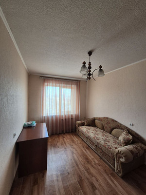 Продам двухкомнатную (2-комн.) квартиру, Куникова ул, 36, Новороссийск г