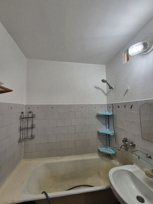 Продам двухкомнатную (2-комн.) квартиру, Куникова ул, 36, Новороссийск г