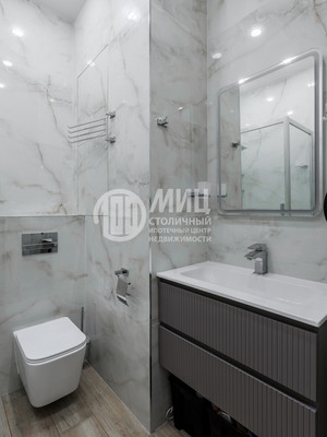 Продам однокомнатную (1-комн.) квартиру, Волоколамское ш, 71к8, Москва г