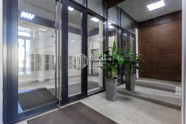 Продам однокомнатную (1-комн.) квартиру, Волоколамское ш, 71к8, Москва г