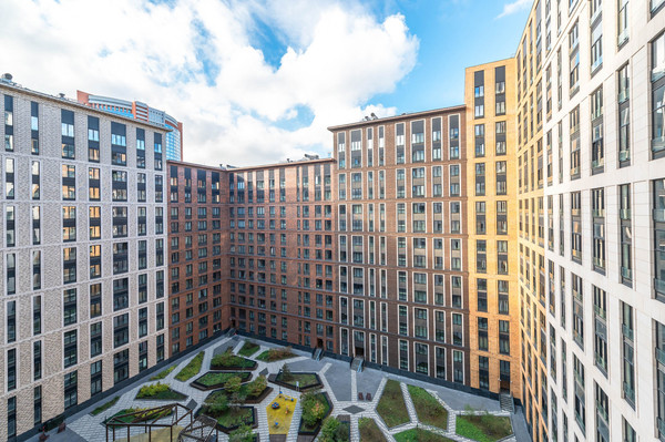 Продам трехкомнатную (3-комн.) квартиру, Ленинградский пр-кт, 29, Москва г