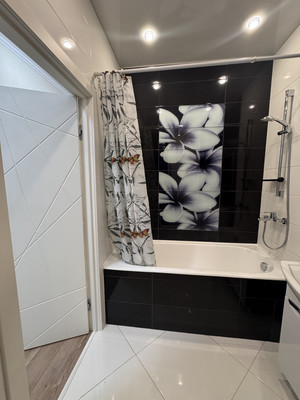 Продам двухкомнатную (2-комн.) квартиру, Студенческий проезд, 35, Ивантеевка г