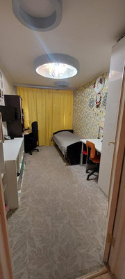 Продам трехкомнатную (3-комн.) квартиру, Коммунистический пр-кт, 42к2, Ростов-на-Дону г