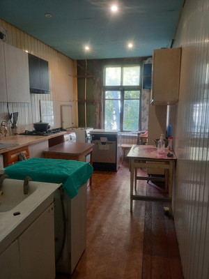 Продам 2-комн. в 5-комн. квартире, Урицкого ул, 30, Гатчина г