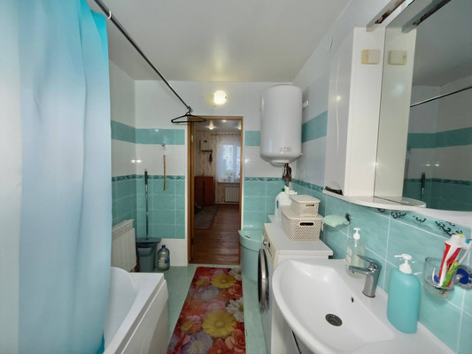 Продам дом, Хирургическая ул, 8, Ишим г, 0 км от города