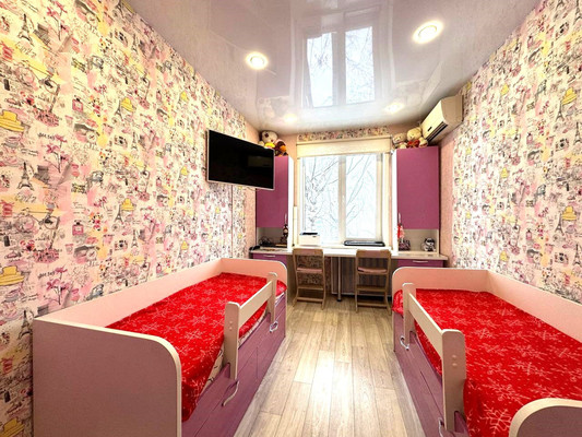 Продам двухкомнатную (2-комн.) квартиру, Воровского ул, 11, Казань г