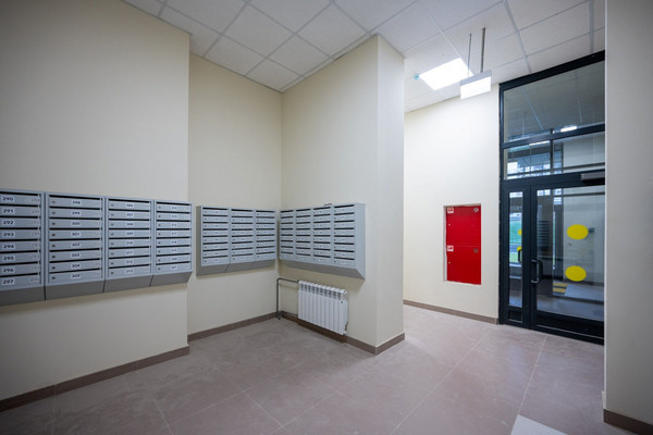 Продам трехкомнатную (3-комн.) квартиру, Кедрова ул, 16к3, Москва г