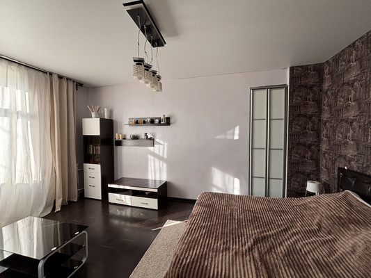 Продам однокомнатную (1-комн.) квартиру, Фокина ул, 37, Брянск г